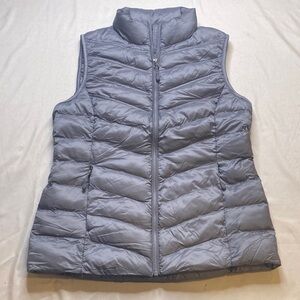 32 Degrees Women's Grey Puffer Vest Size XS NWOT